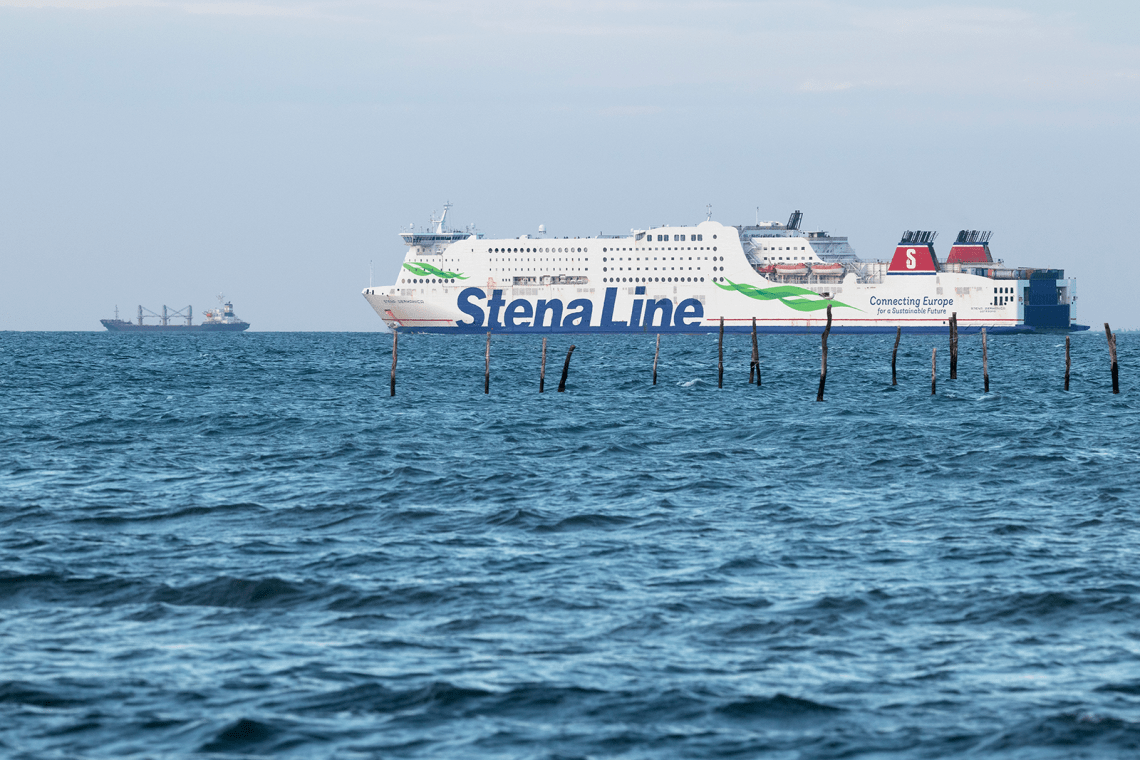 Stena_Germanica_off_Spodsbjerg_004