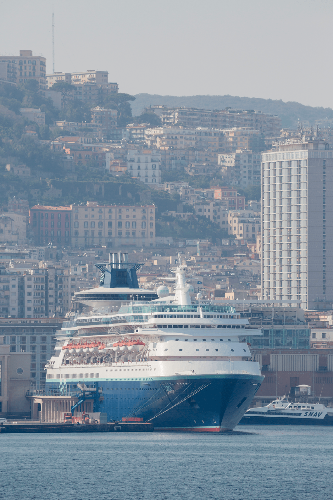 Sovereign_at_Naples_001